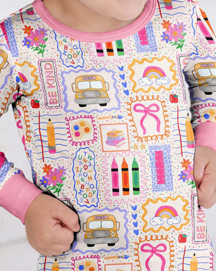 Zweiteiliges Langarm-Pyjama-Set mit Sommerfrüchten