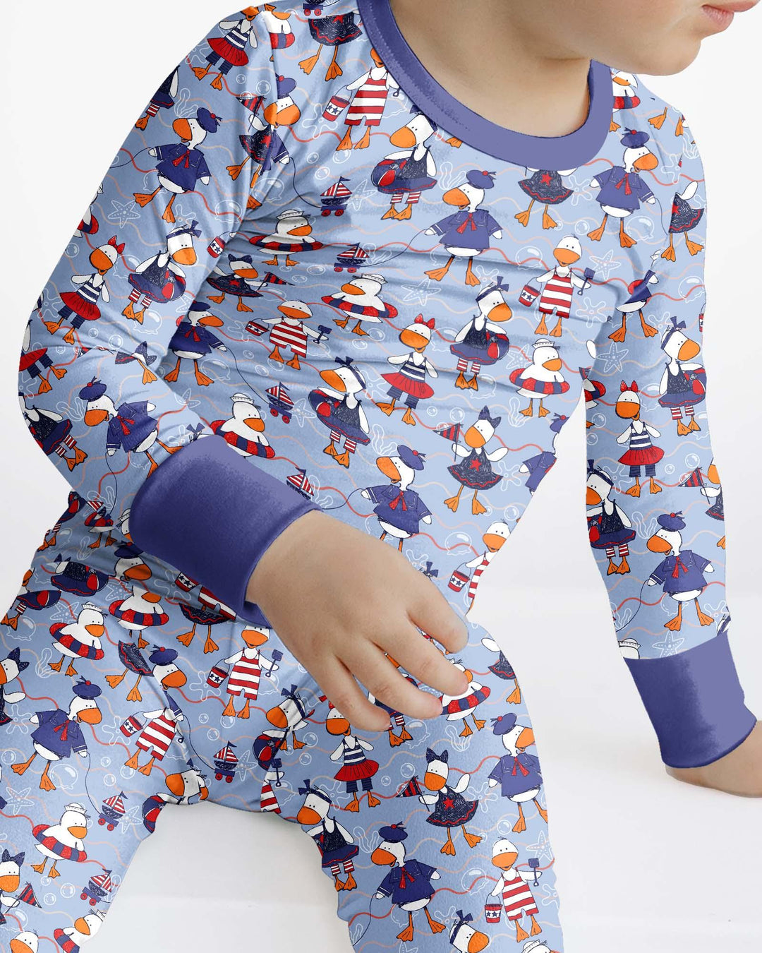 Zweiteiliges Langarm-Pyjama-Set mit Sommerfrüchten