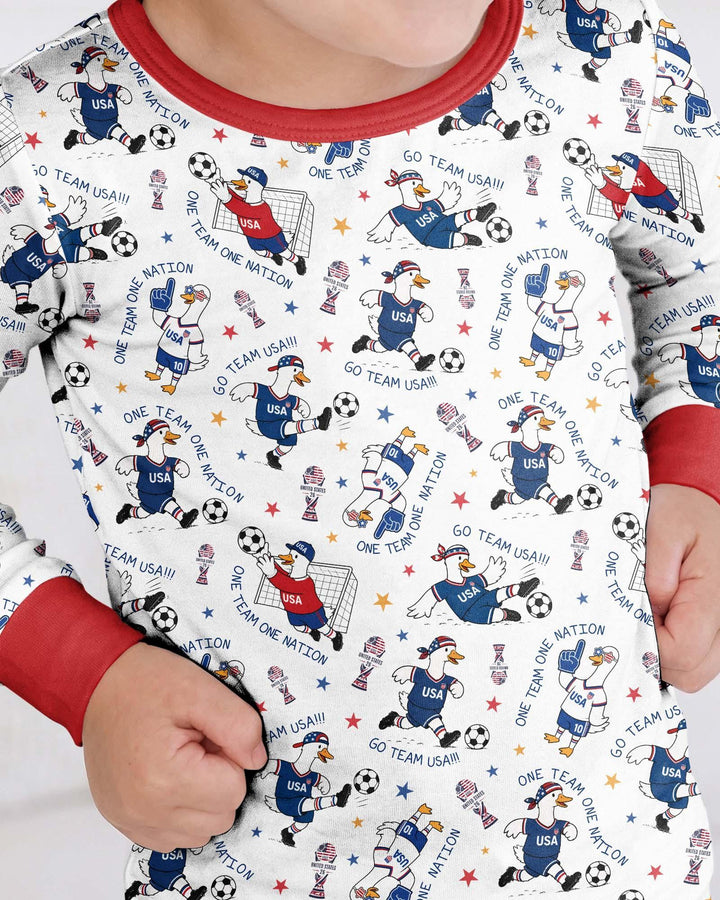 Zweiteiliges Langarm-Pyjama-Set mit Sommerfrüchten