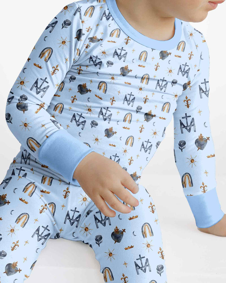 Zweiteiliges Langarm-Pyjama-Set mit Sommerfrüchten