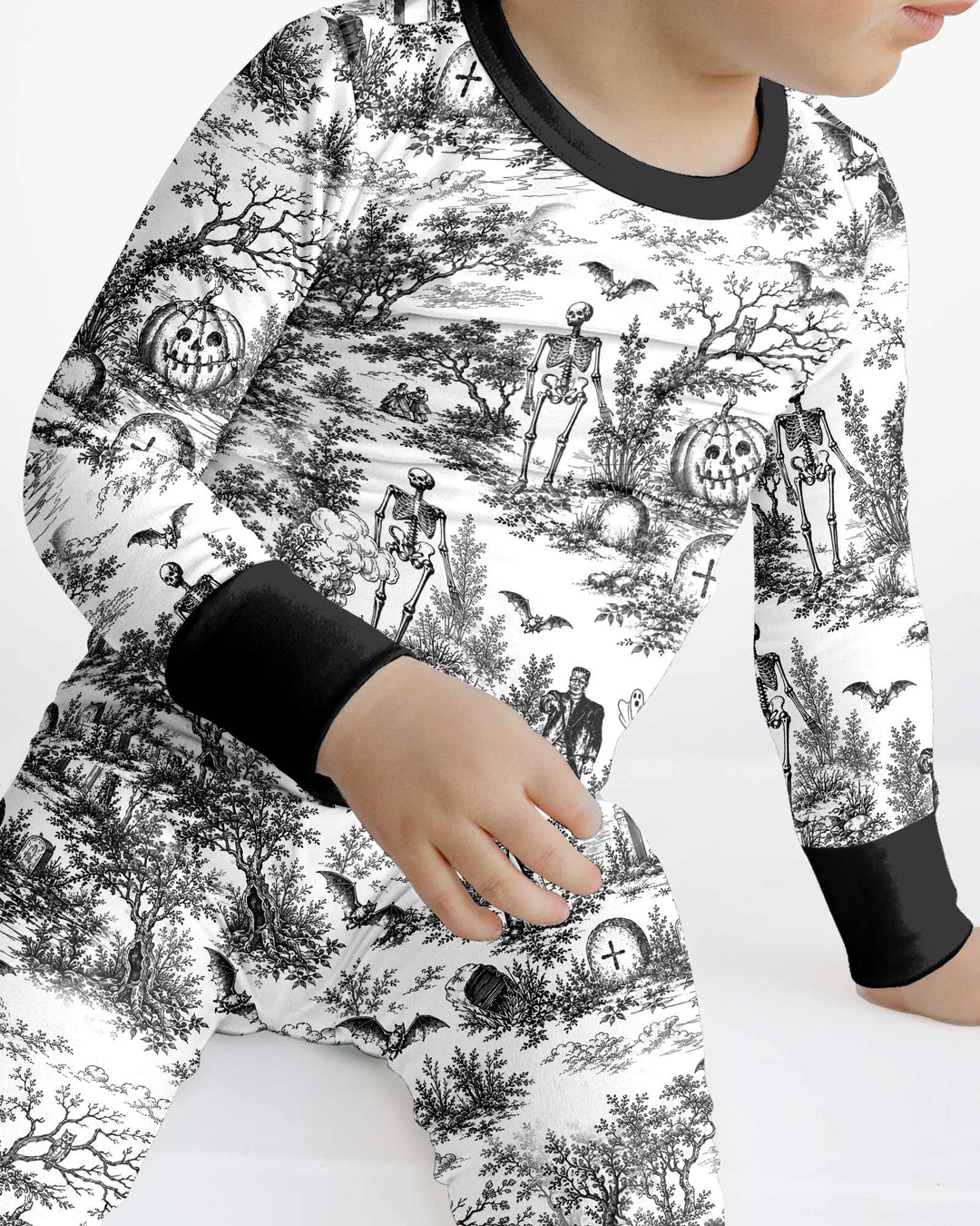 Spooky Halloween Toile Bamboo Two Piece Long Sleeve Pajama Set