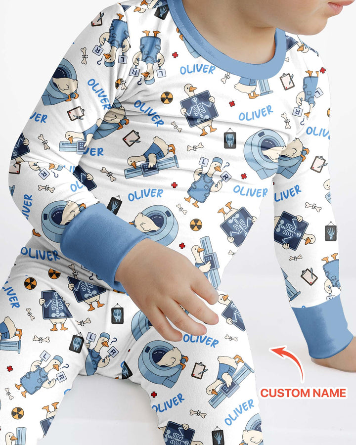 Zweiteiliges Langarm-Pyjama-Set mit Sommerfrüchten