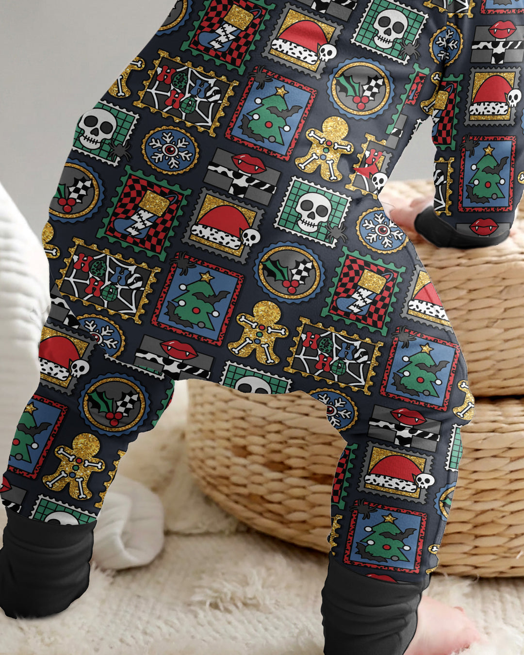 Retro Spooky Christmas Stamp Bamboo Convertible Zippy