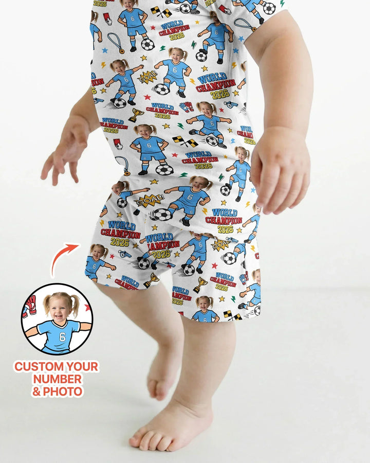 Zweiteiliges Pyjama-Set mit kurzen Ärmeln und Shorts im Sommer-Design