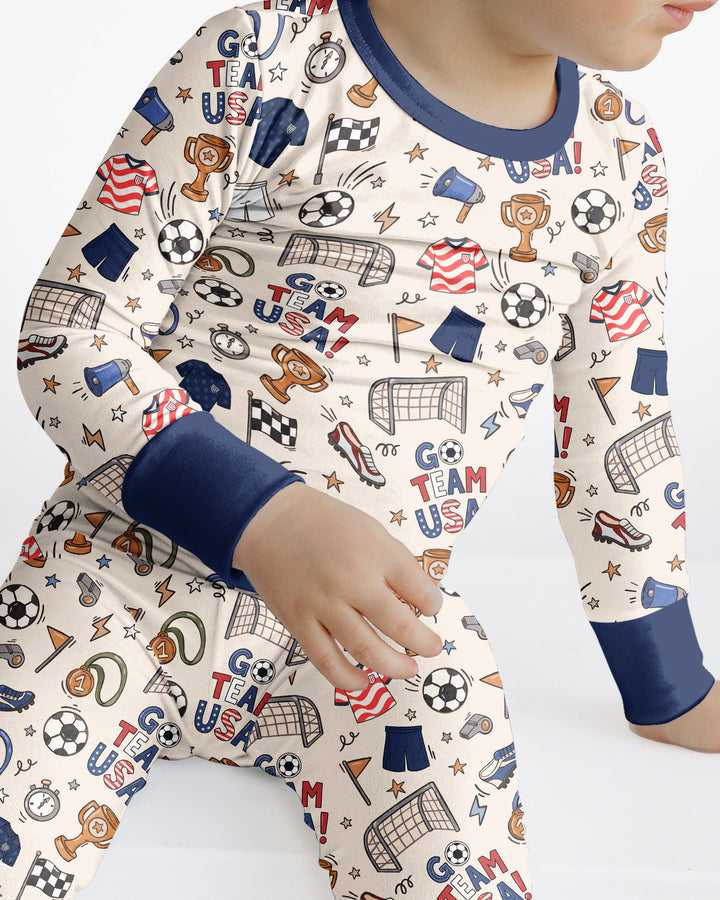 Zweiteiliges Langarm-Pyjama-Set mit Sommerfrüchten