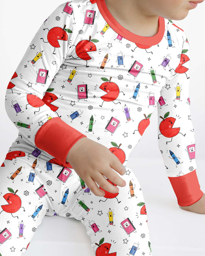 Zweiteiliges Langarm-Pyjama-Set mit Sommerfrüchten