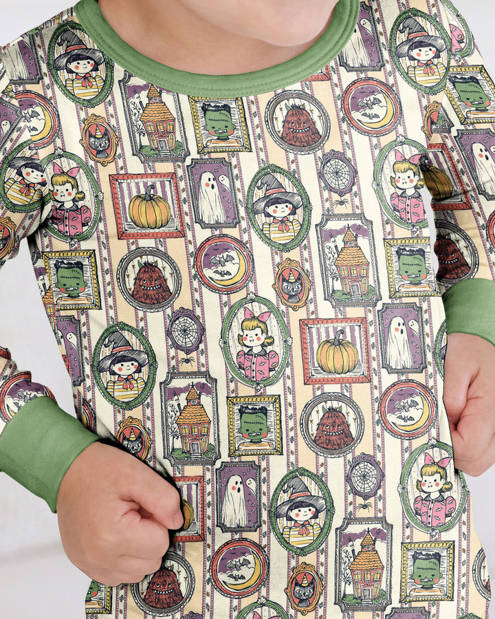 Vintage Halloween Ghost Pumpkin Portraits Bamboo Two Piece Long Sleeve Pajama Set