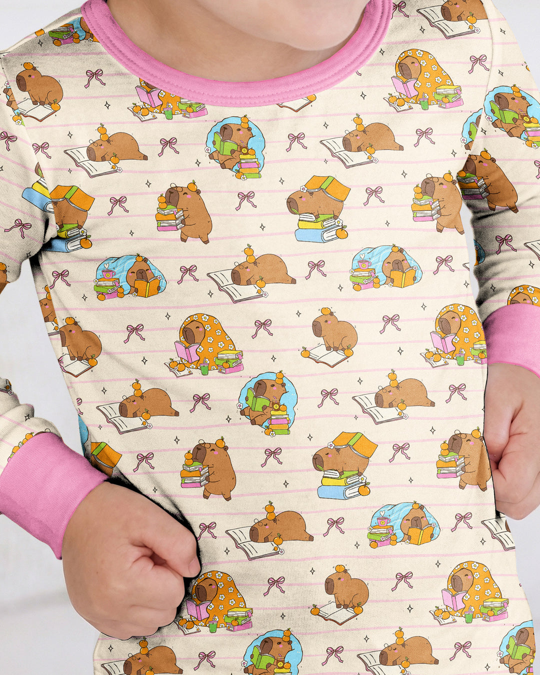 Zweiteiliges Langarm-Pyjama-Set mit Sommerfrüchten