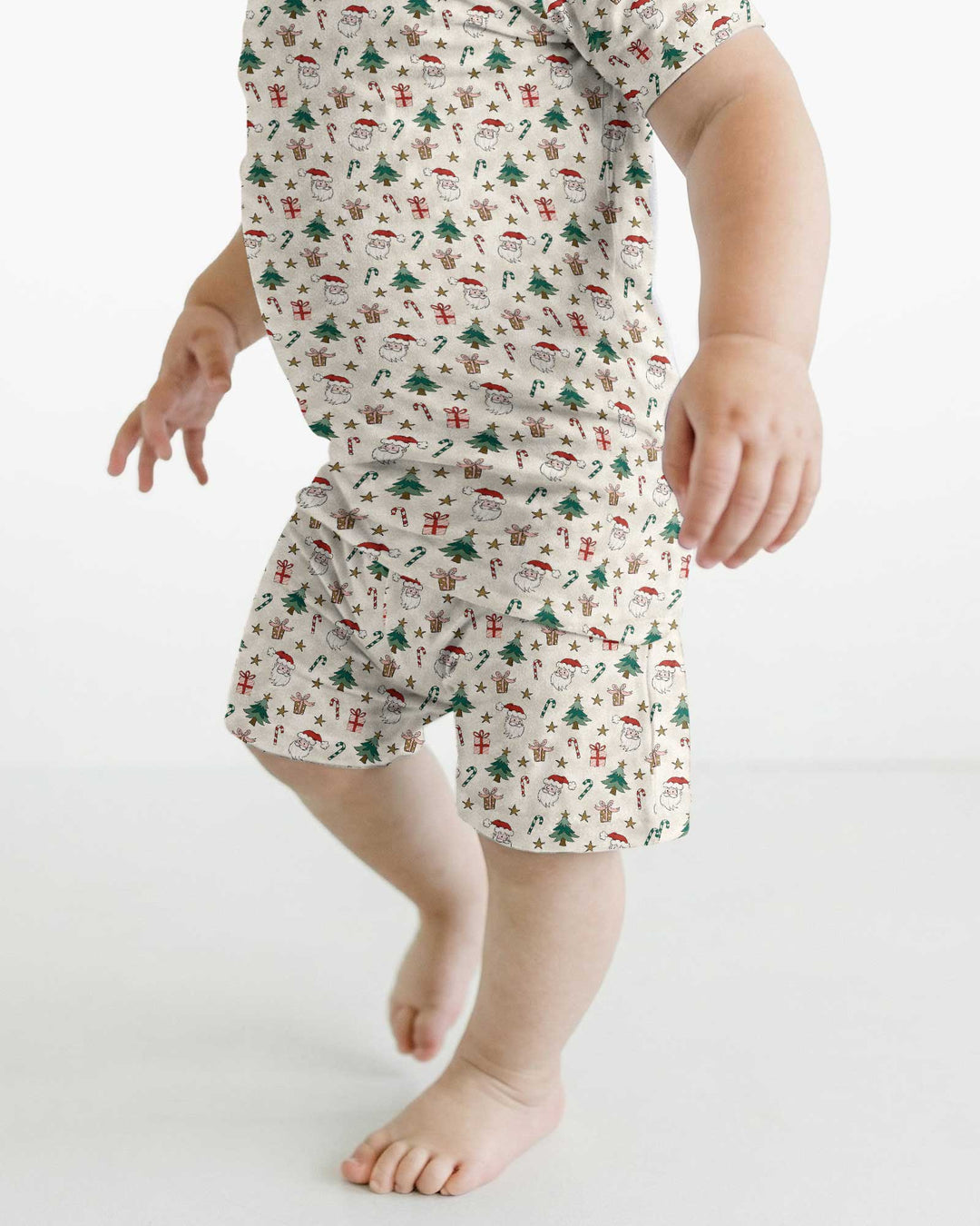 Snowy Santa Bamboo Two Piece Short Sleeve Shorts Pajama Set