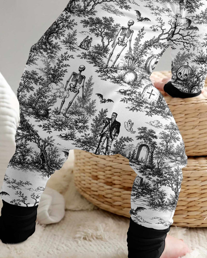 Spooky Halloween Toile Bamboo Convertible Zippy