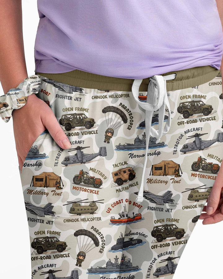Schlafanzugset aus Bambus für Damen mit passendem Militärfamilien-Motiv „Little Hero“