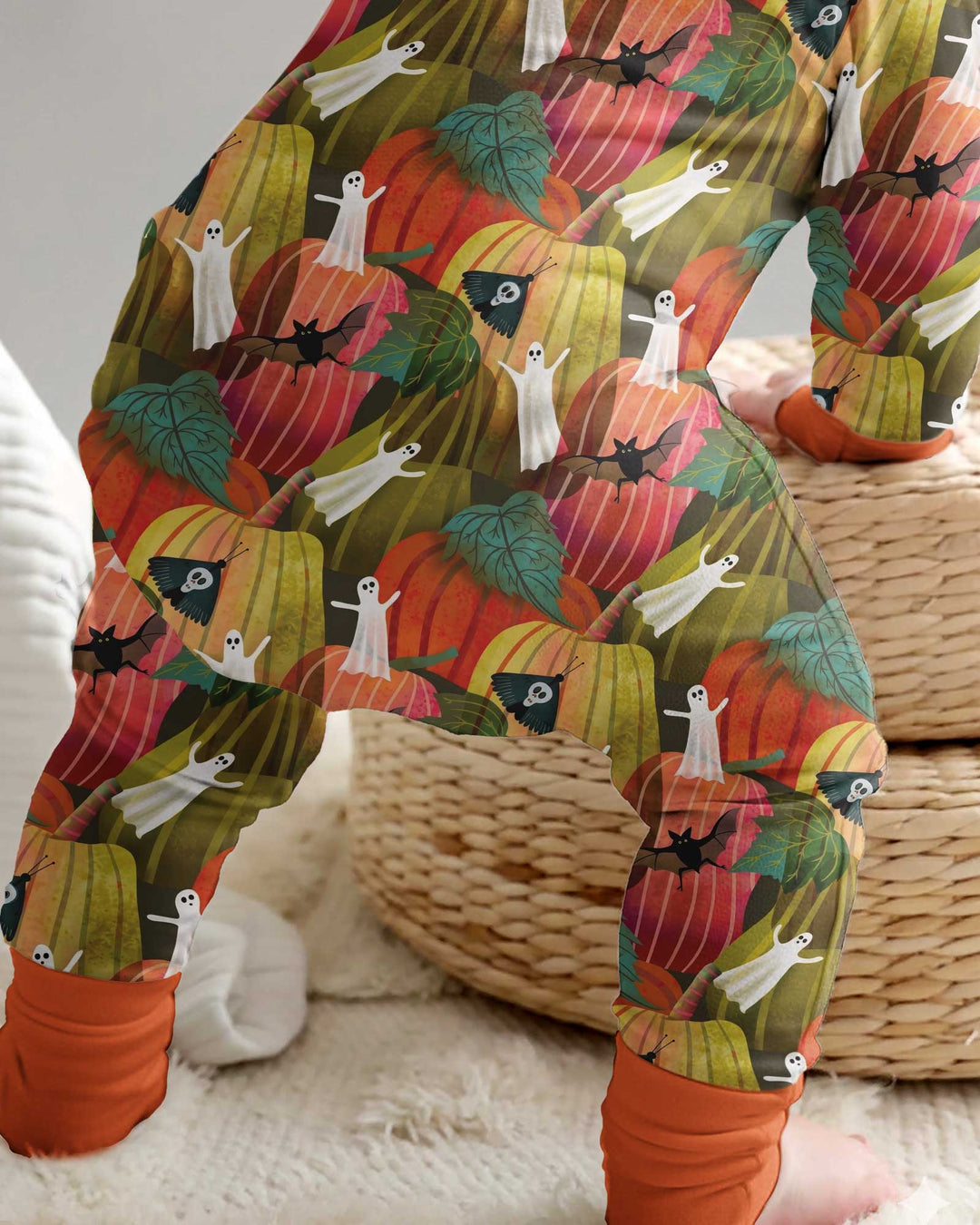 Big Pumpkin Field With Ghosts Bamboo Convertible Zippy