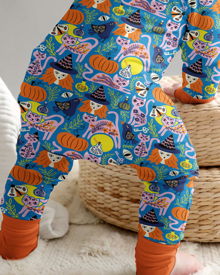 Whimsical Witch Cats Bamboo Convertible Zippy