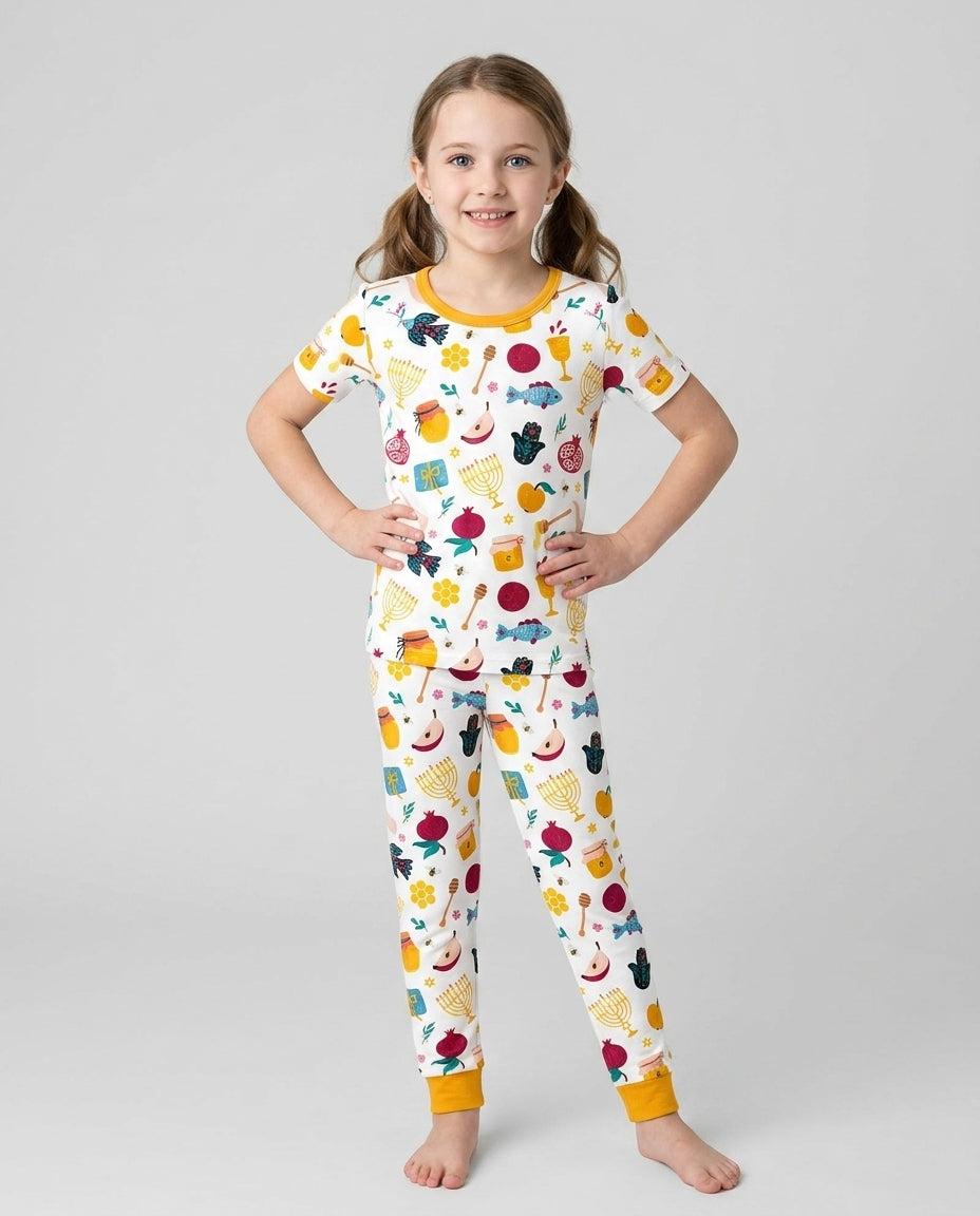 Zweiteiliges, kurzärmliges Pyjama-Set mit Marienkäfern