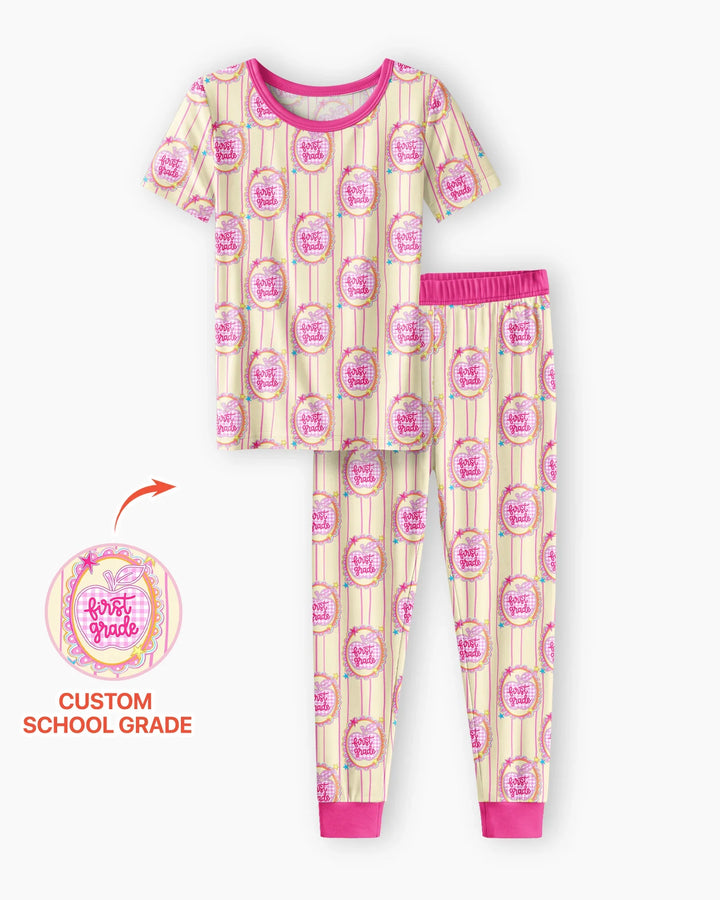 Zweiteiliges, kurzärmliges Pyjama-Set mit Marienkäfern