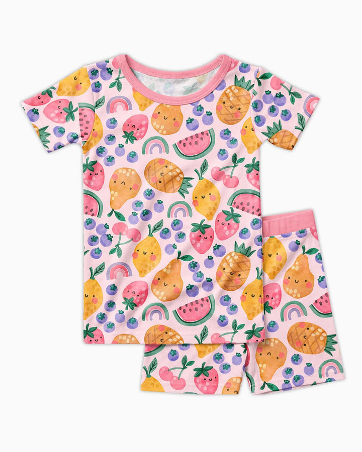 Template Zweiteiliges Pyjama-Set mit kurzen Ärmeln und Shorts