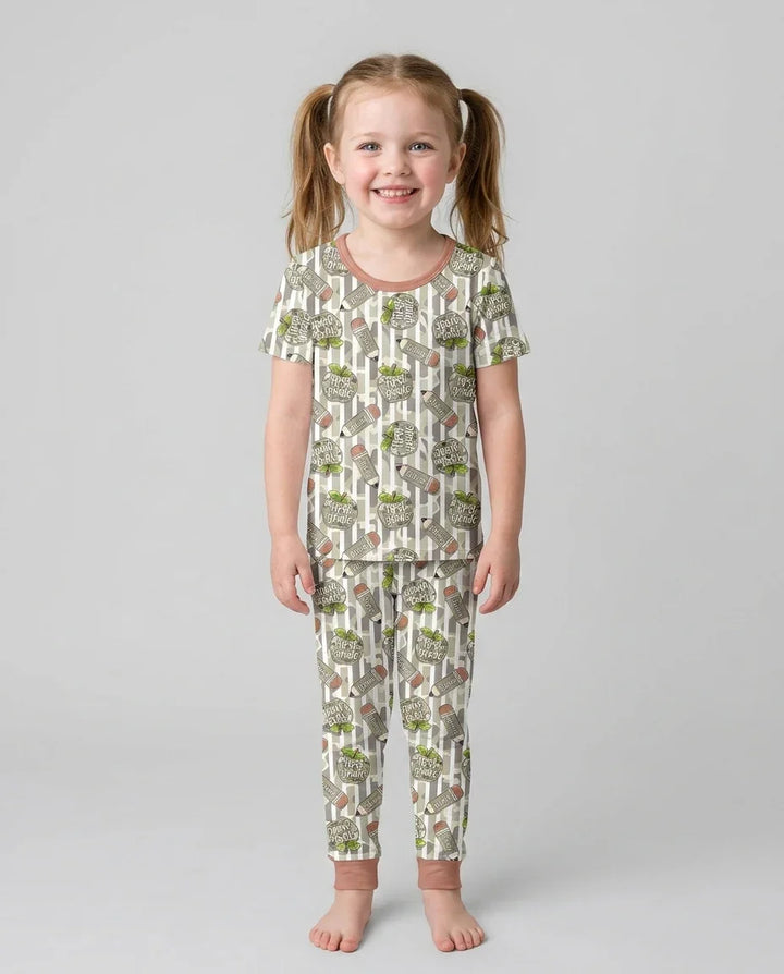 Zweiteiliges, kurzärmliges Pyjama-Set mit Marienkäfern