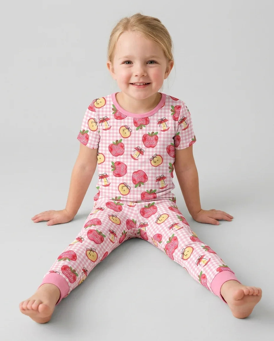 Zweiteiliges, kurzärmliges Pyjama-Set mit Marienkäfern