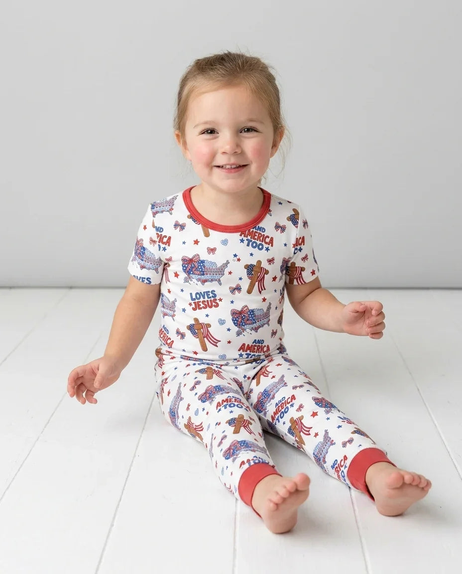 Zweiteiliges, kurzärmliges Pyjama-Set mit Marienkäfern