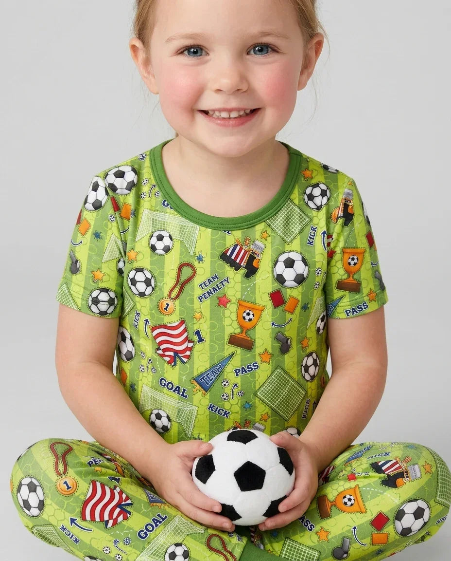 Zweiteiliges, kurzärmliges Pyjama-Set mit Marienkäfern