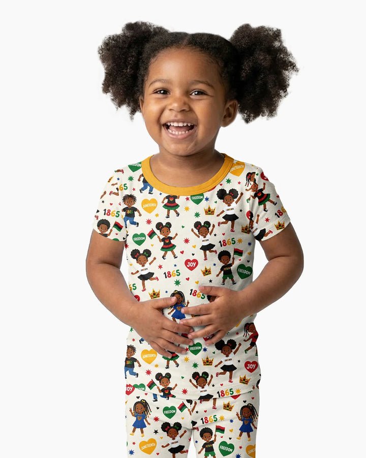 Zweiteiliges, kurzärmliges Pyjama-Set mit Marienkäfern