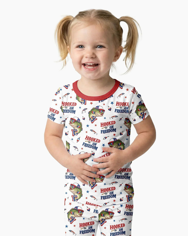 Zweiteiliges, kurzärmliges Pyjama-Set mit Marienkäfern
