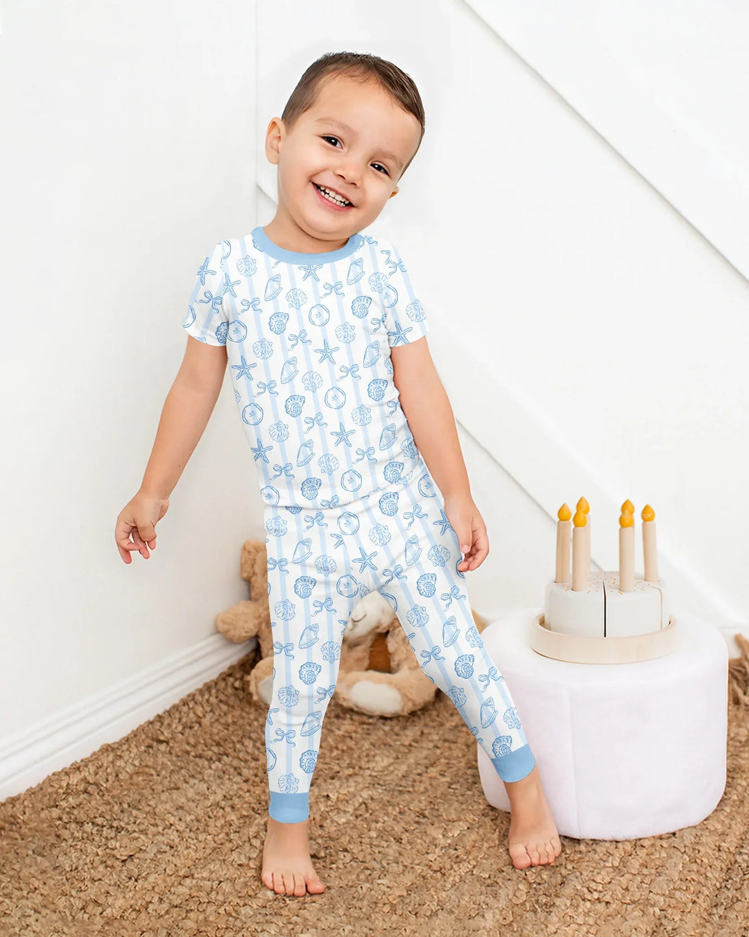 Zweiteiliges, kurzärmliges Pyjama-Set mit Marienkäfern