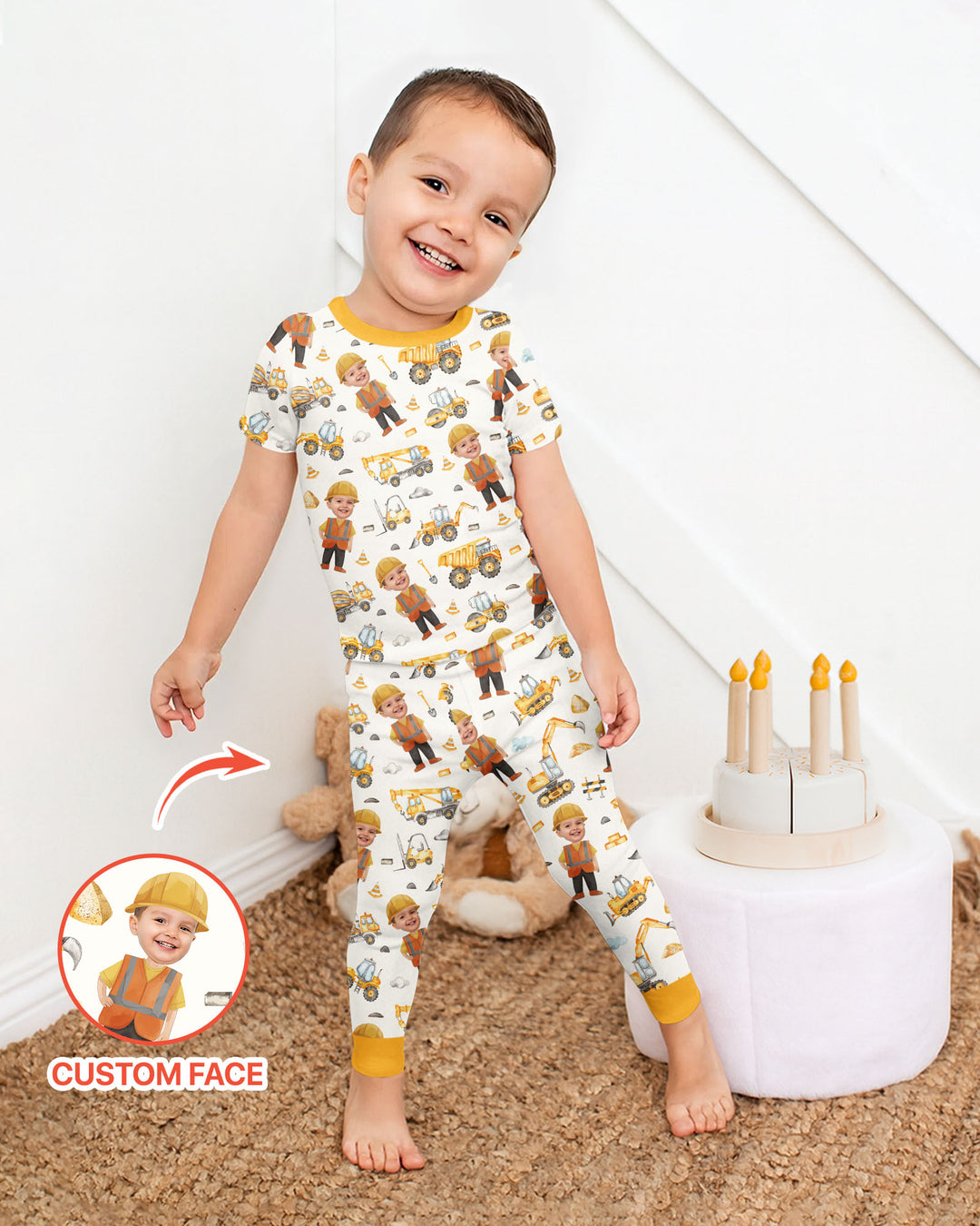 Zweiteiliges, kurzärmliges Pyjama-Set mit Marienkäfern