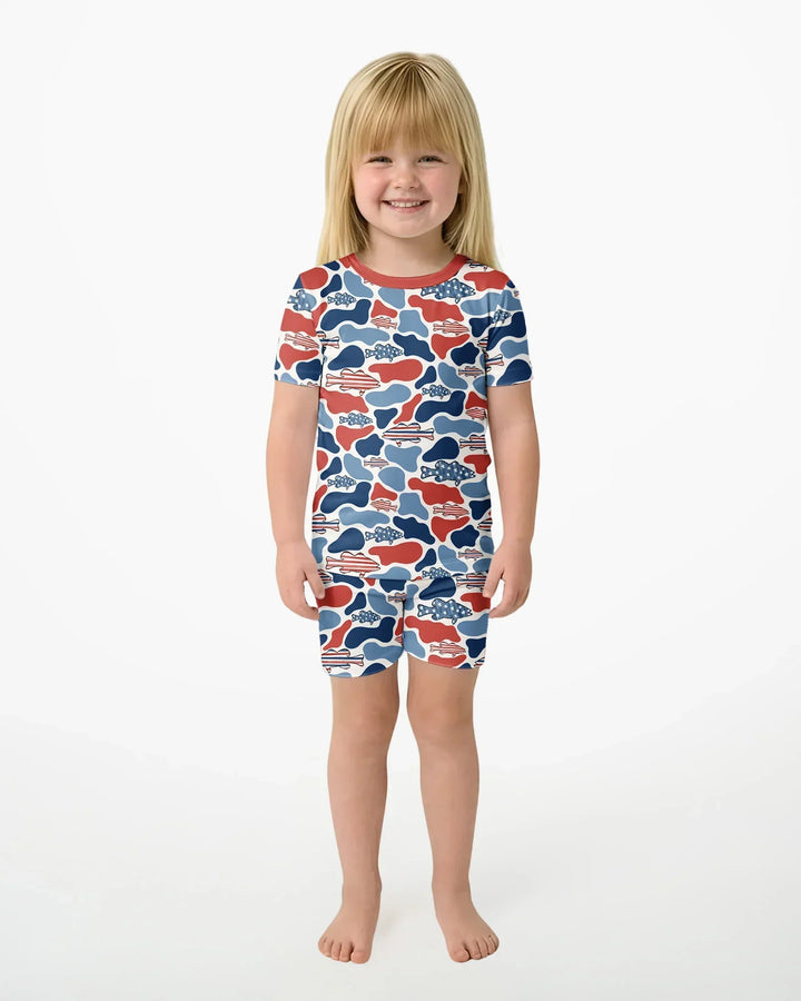 Template Zweiteiliges Pyjama-Set mit kurzen Ärmeln und Shorts