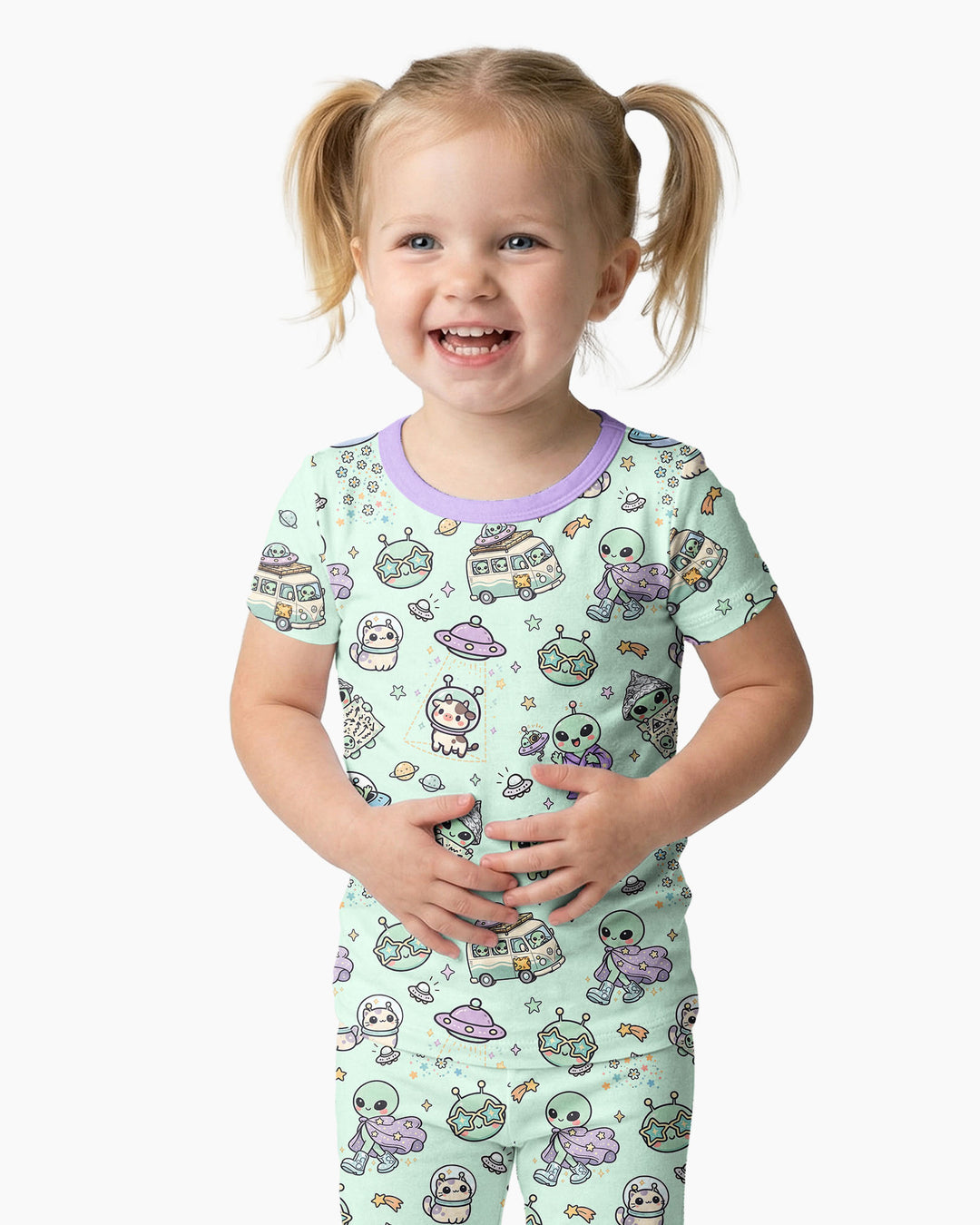 Zweiteiliges, kurzärmliges Pyjama-Set mit Marienkäfern