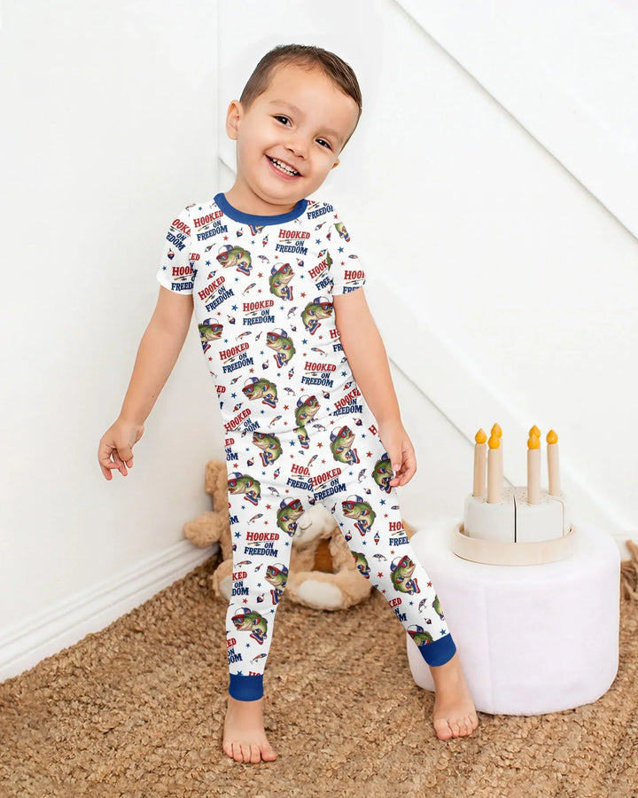 Zweiteiliges, kurzärmliges Pyjama-Set mit Marienkäfern