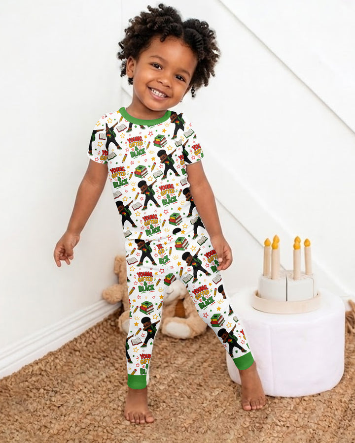 Zweiteiliges, kurzärmliges Pyjama-Set mit Marienkäfern