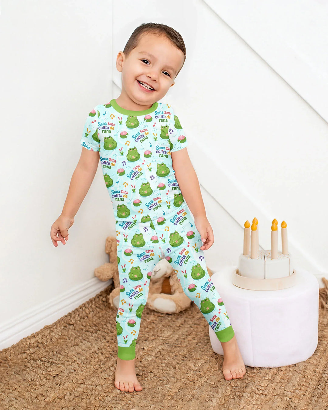 Zweiteiliges, kurzärmliges Pyjama-Set mit Marienkäfern