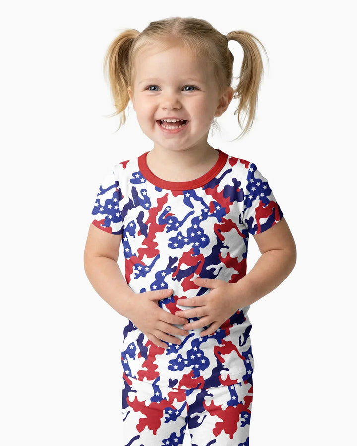 Zweiteiliges, kurzärmliges Pyjama-Set mit Marienkäfern