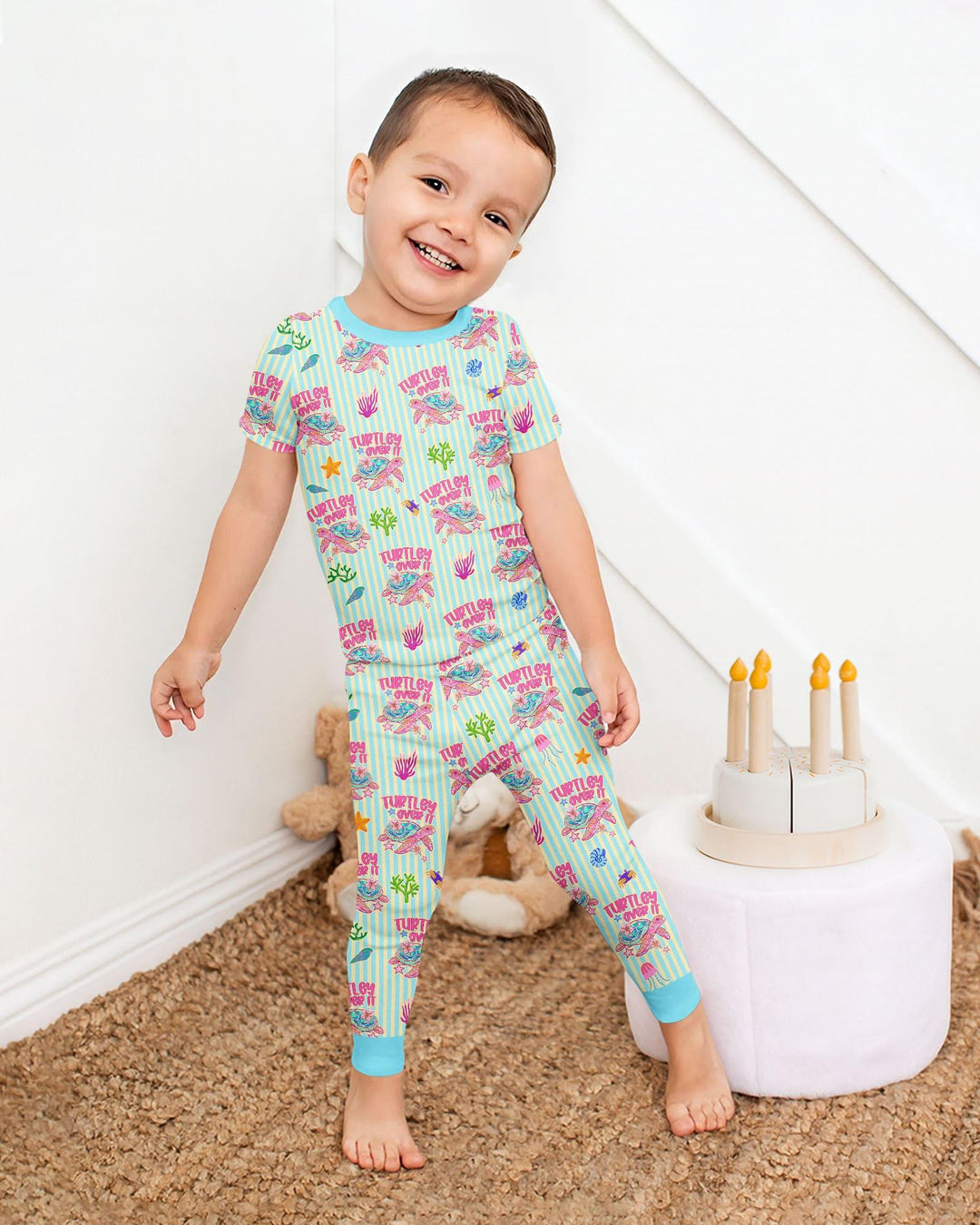 Zweiteiliges, kurzärmliges Pyjama-Set mit Marienkäfern