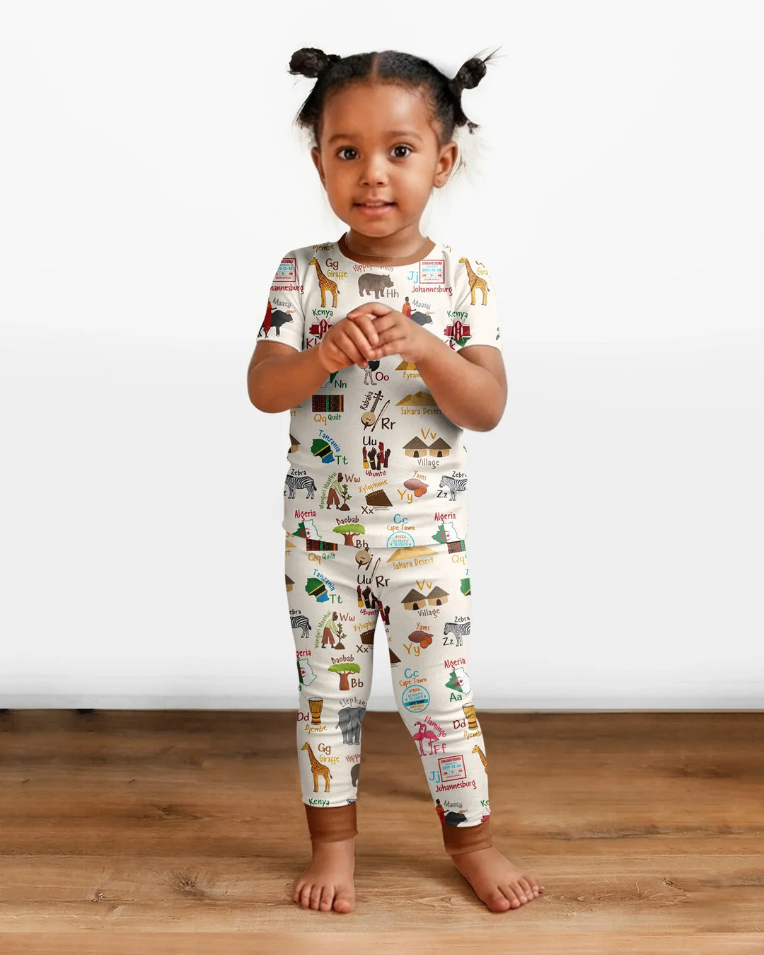 Zweiteiliges, kurzärmliges Pyjama-Set mit Marienkäfern