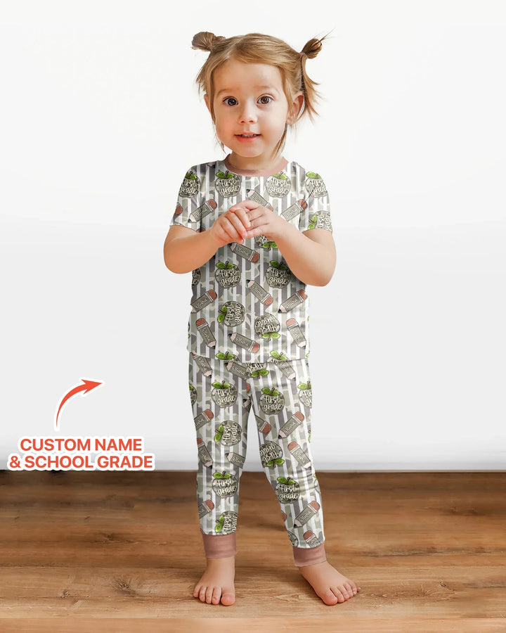 Zweiteiliges, kurzärmliges Pyjama-Set mit Marienkäfern