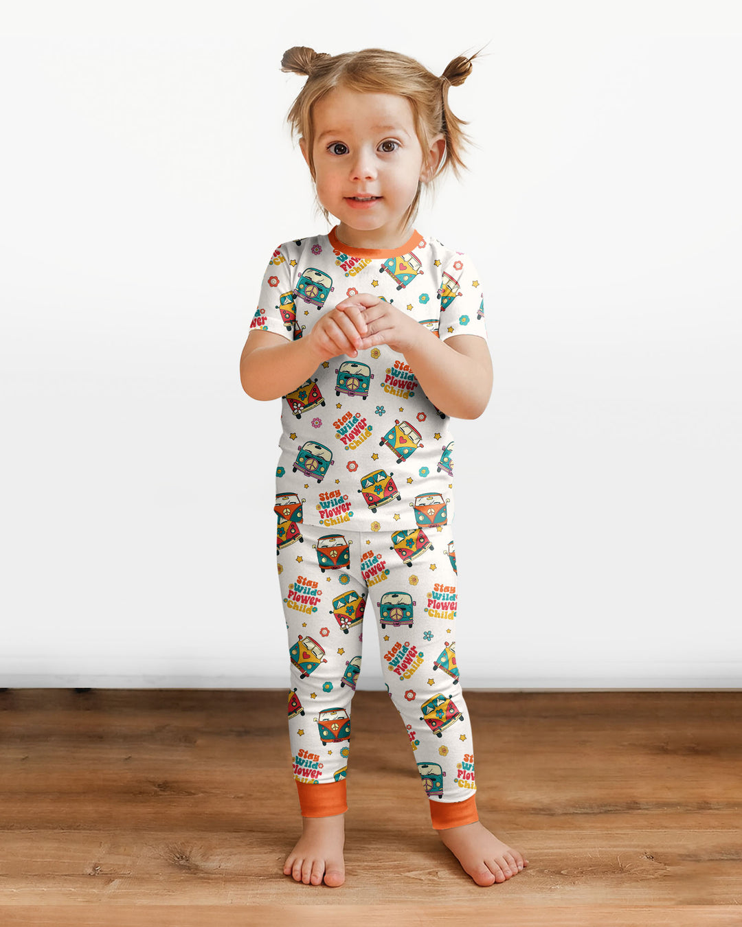 Zweiteiliges, kurzärmliges Pyjama-Set mit Marienkäfern