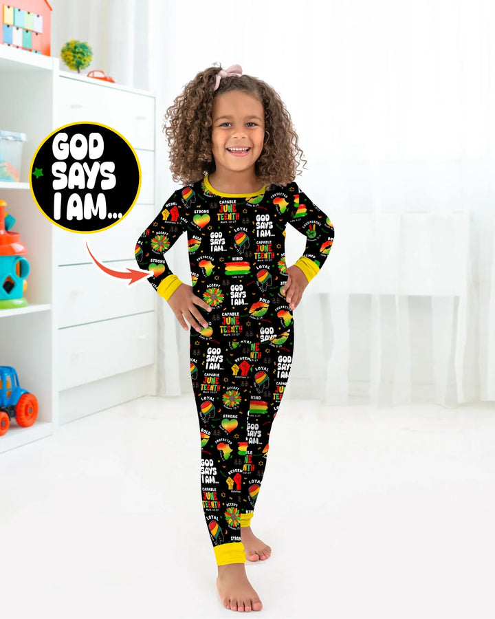 Zweiteiliges Langarm-Pyjama-Set mit Sommerfrüchten