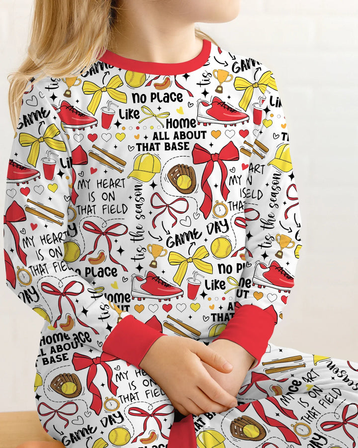 Zweiteiliges Langarm-Pyjama-Set mit Sommerfrüchten