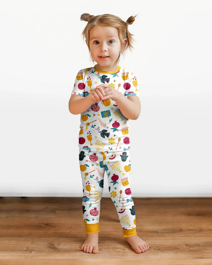 Zweiteiliges, kurzärmliges Pyjama-Set mit Marienkäfern