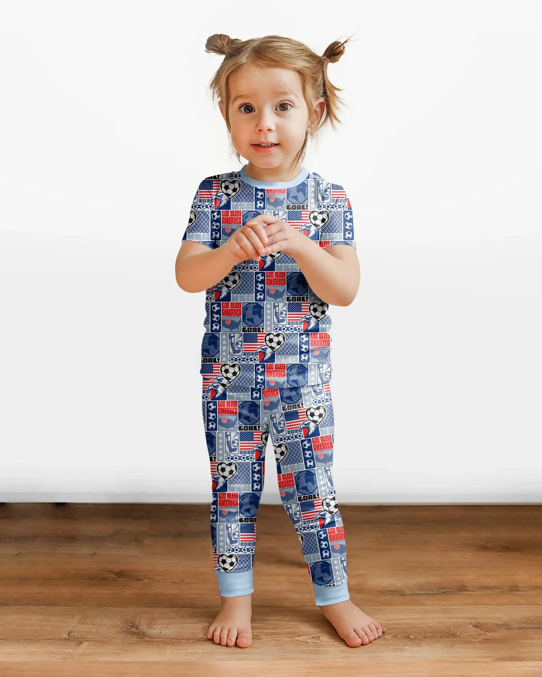 Zweiteiliges, kurzärmliges Pyjama-Set mit Marienkäfern