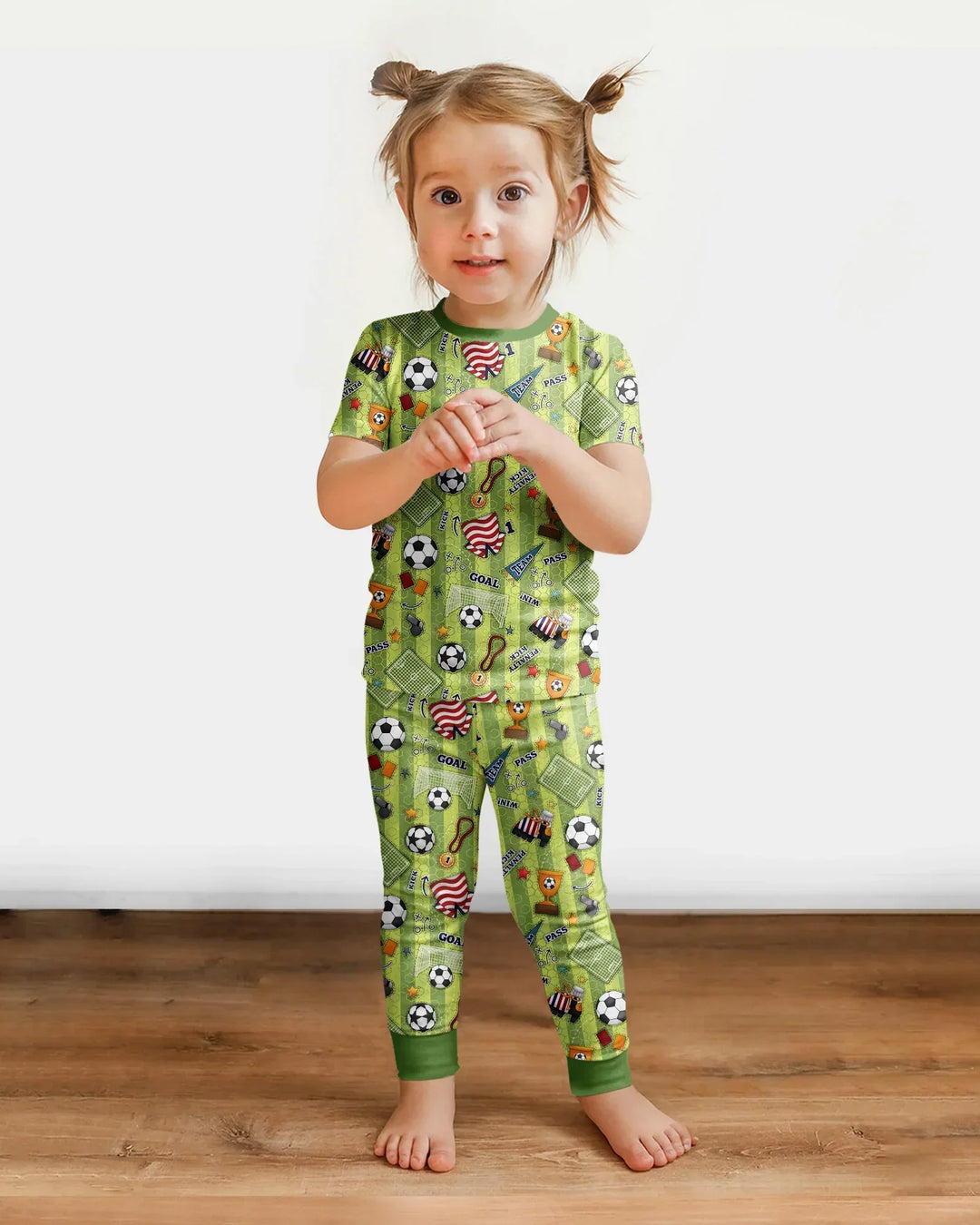 Zweiteiliges, kurzärmliges Pyjama-Set mit Marienkäfern