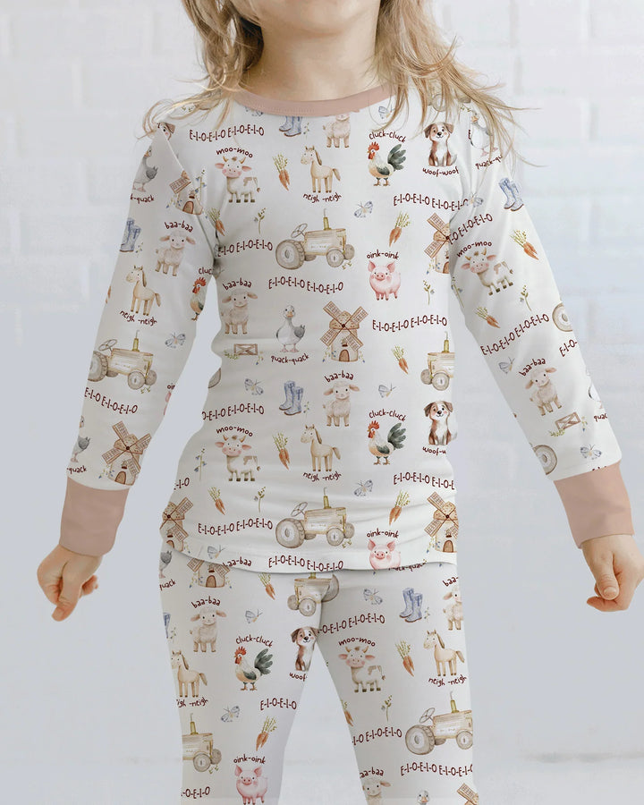 Zweiteiliges Langarm-Pyjama-Set mit Sommerfrüchten