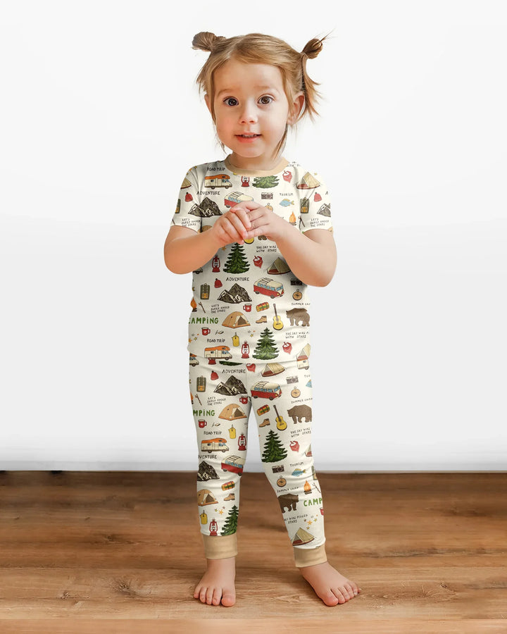 Zweiteiliges, kurzärmliges Pyjama-Set mit Marienkäfern