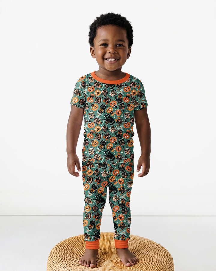 Retro Black Cat Witch Pumpkin Halloween Bamboo Two Piece Short Sleeve Pajama Set