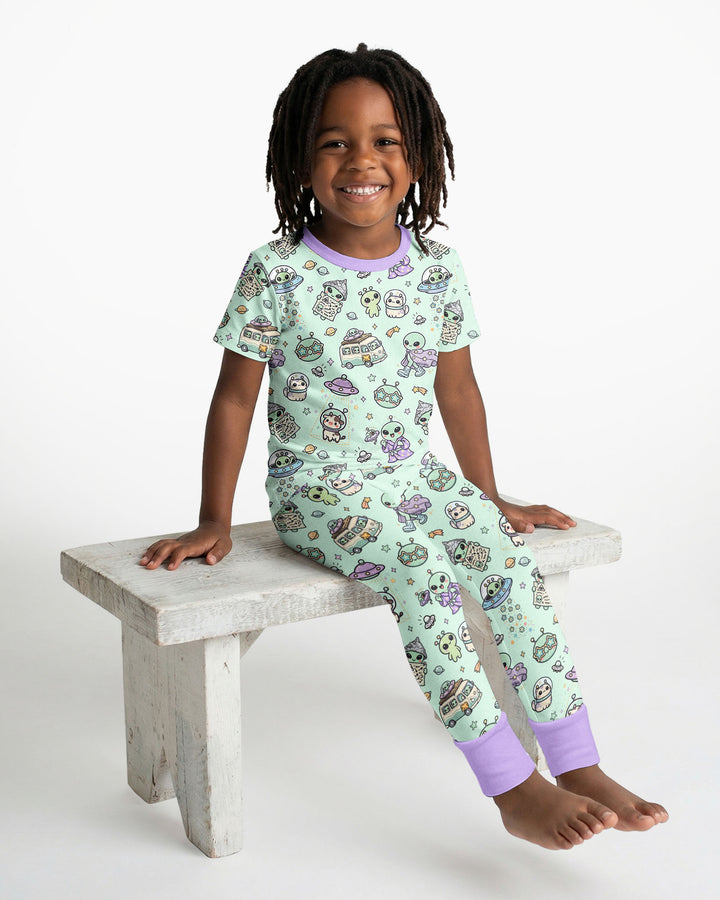 Zweiteiliges, kurzärmliges Pyjama-Set mit Marienkäfern