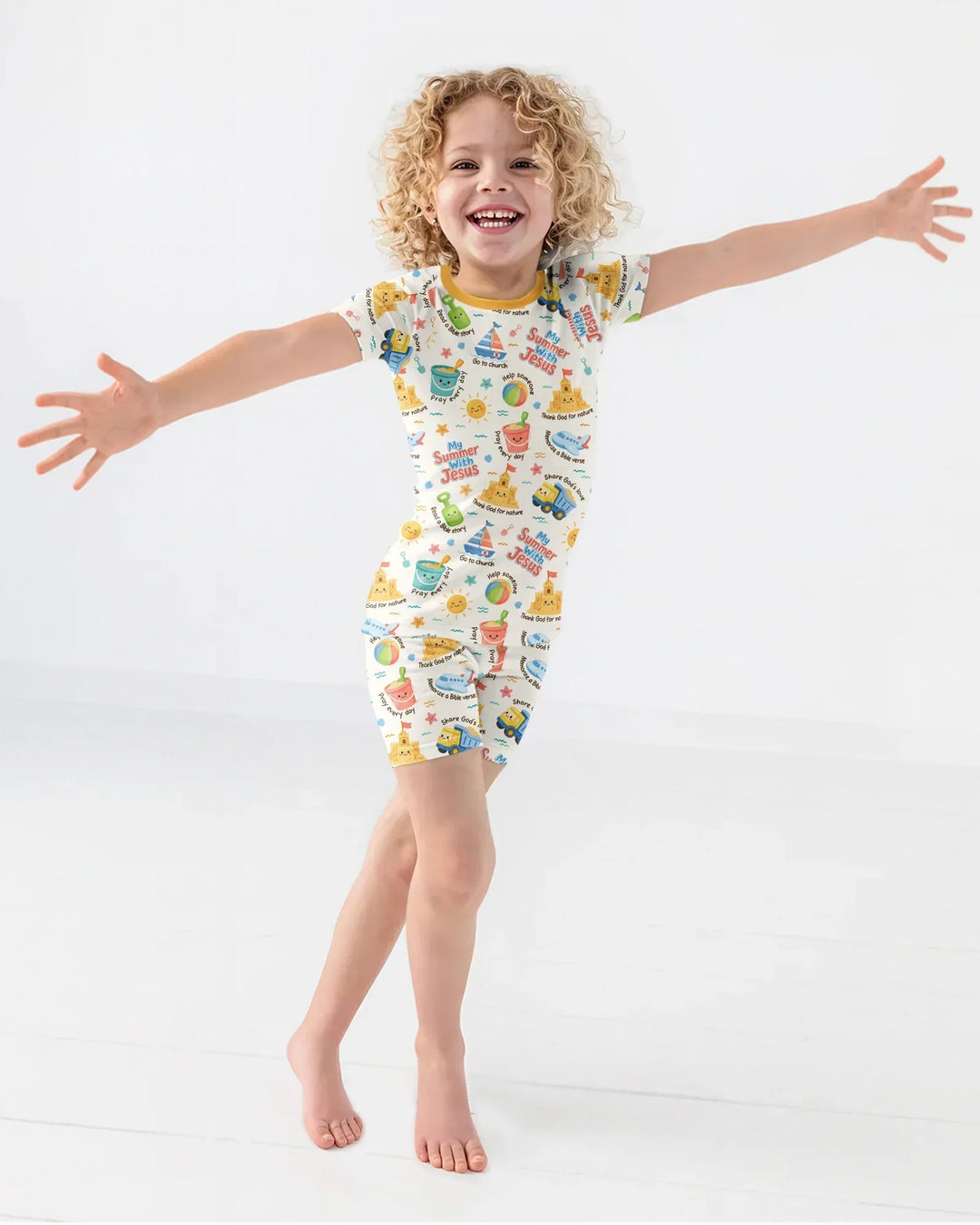 Template Zweiteiliges Pyjama-Set mit kurzen Ärmeln und Shorts