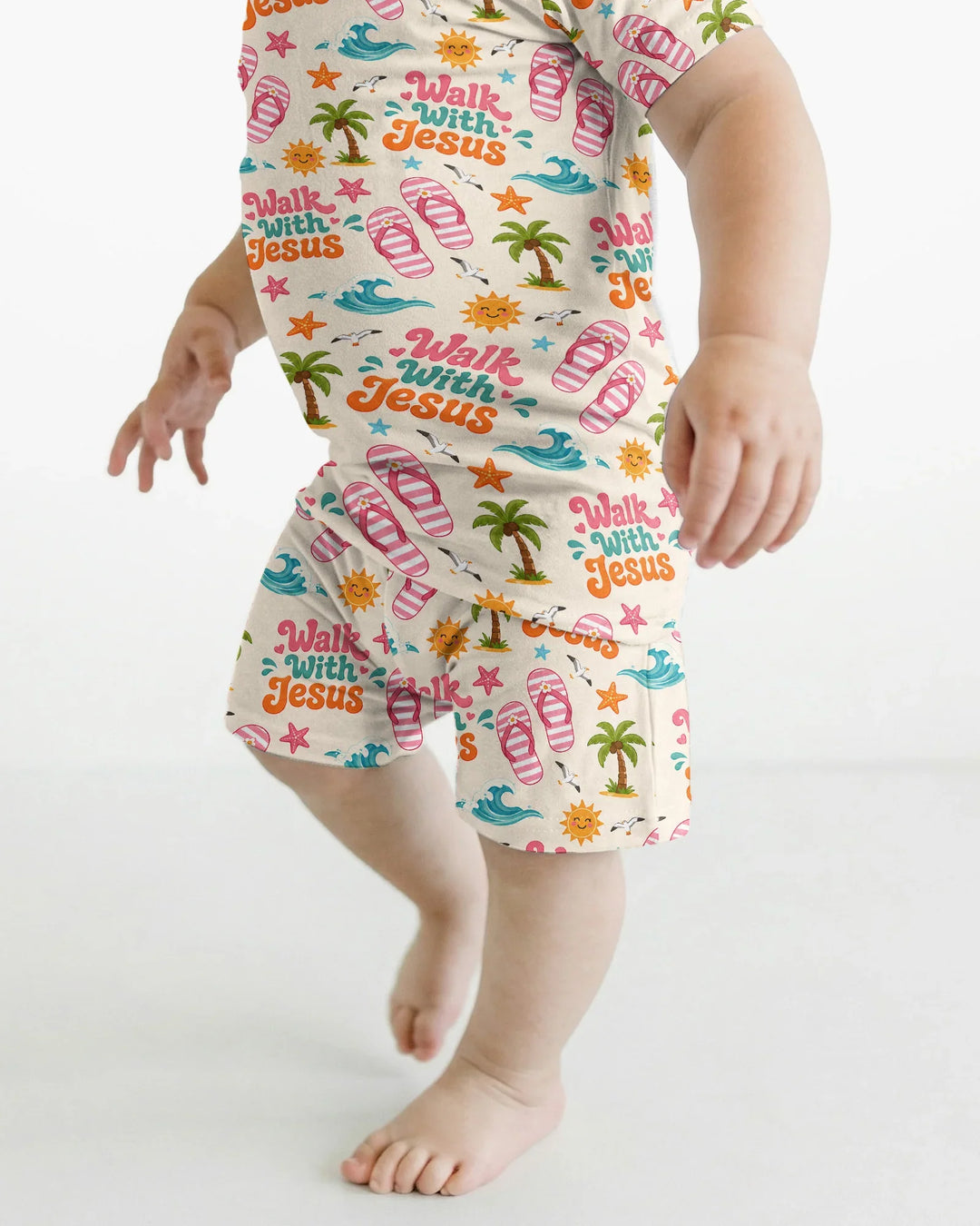 Template Zweiteiliges Pyjama-Set mit kurzen Ärmeln und Shorts