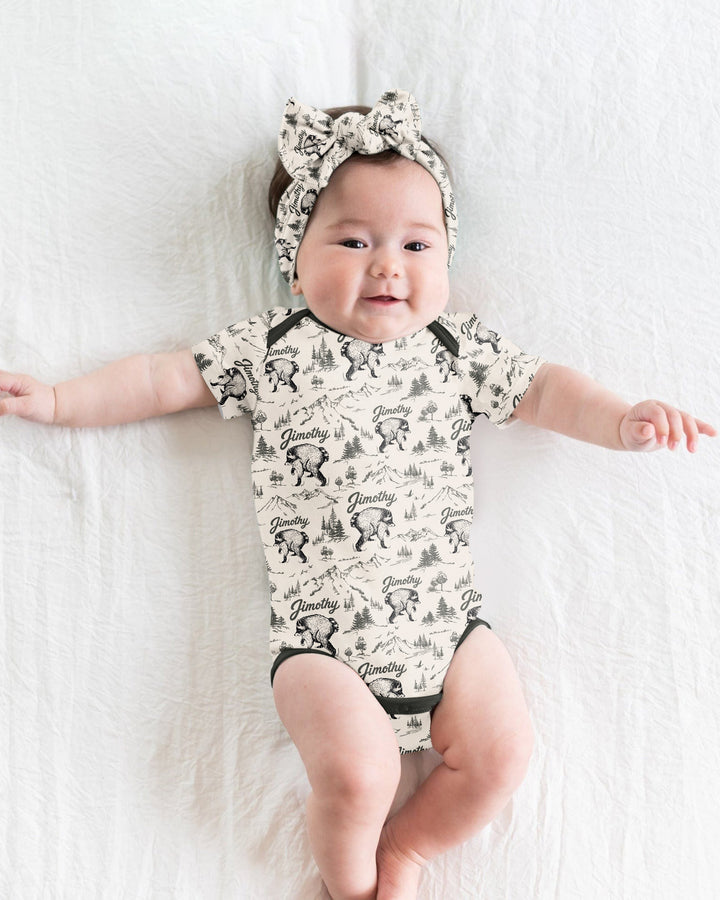 Gerippte Babykleidung mit individuellem Foto - Weich &amp; Skizzenhaft